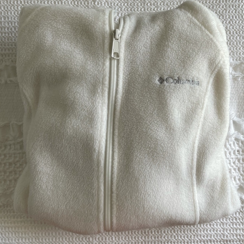 Columbia Zip Up
